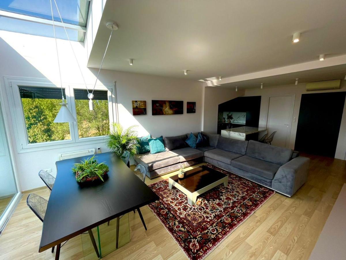 Long Hill Apartment Tirana